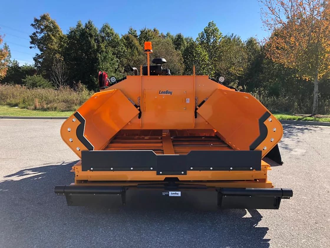 LeeBoy 8510E Asphalt Paver additional oem view OEM photo