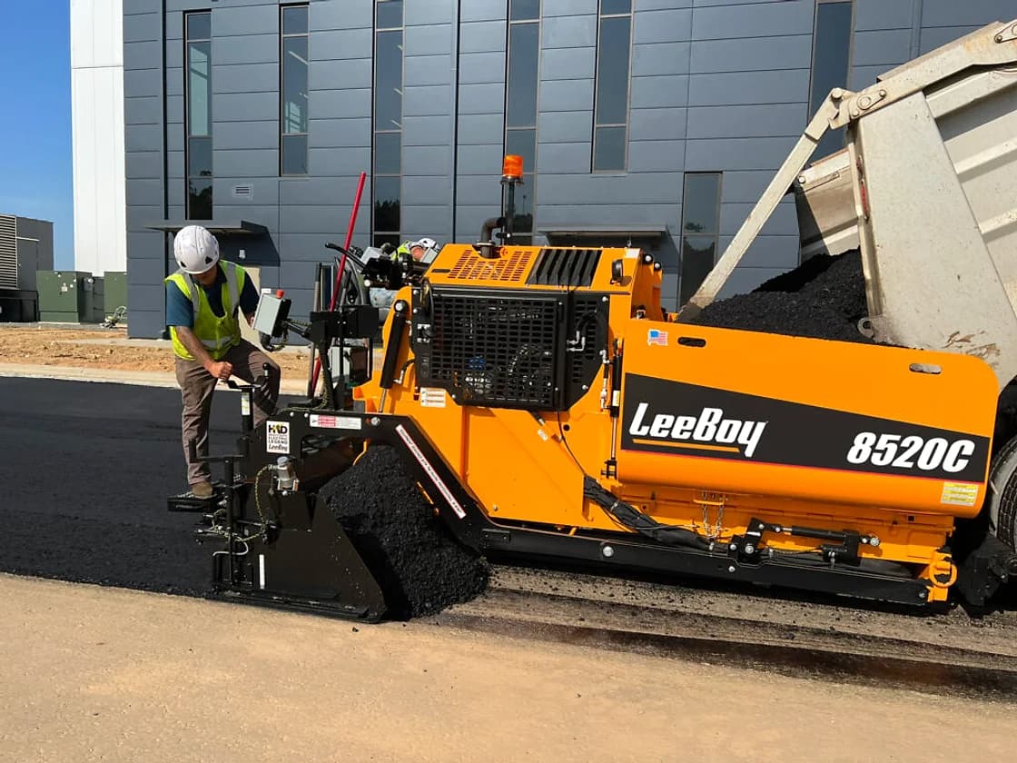 LeeBoy 8520C Asphalt Paver service access detail OEM photo