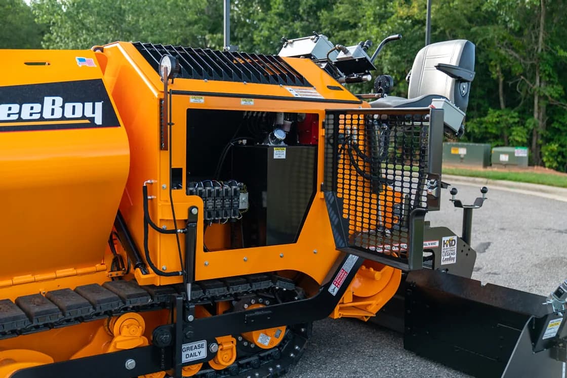 LeeBoy 8608 Asphalt Paver service access detail OEM photo