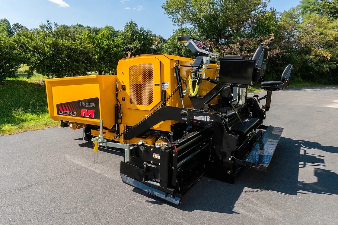 Mauldin 1860C Commercial Asphalt Paver paving system view OEM photo