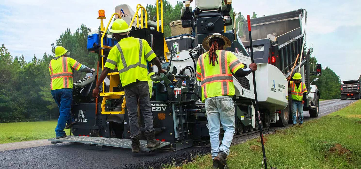 Roadtec RP-175 Highway Class Asphalt Paver asphalt paving equipment