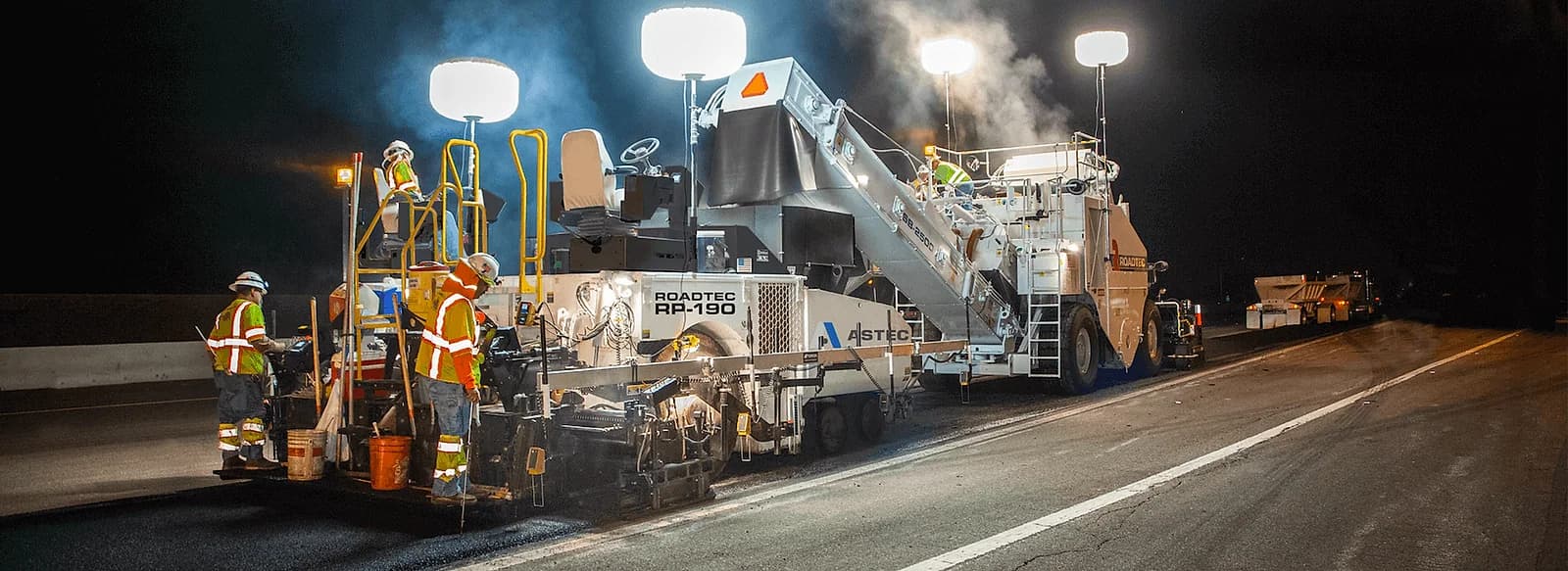 Roadtec RP-190 Asphalt Paver asphalt paving equipment