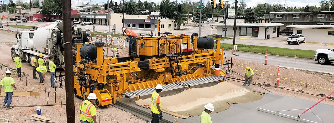 GOMACO GP-2400 Slipform Paver product photo