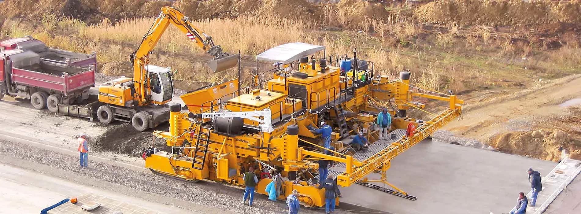 GOMACO Two-Lift Paving System product photo