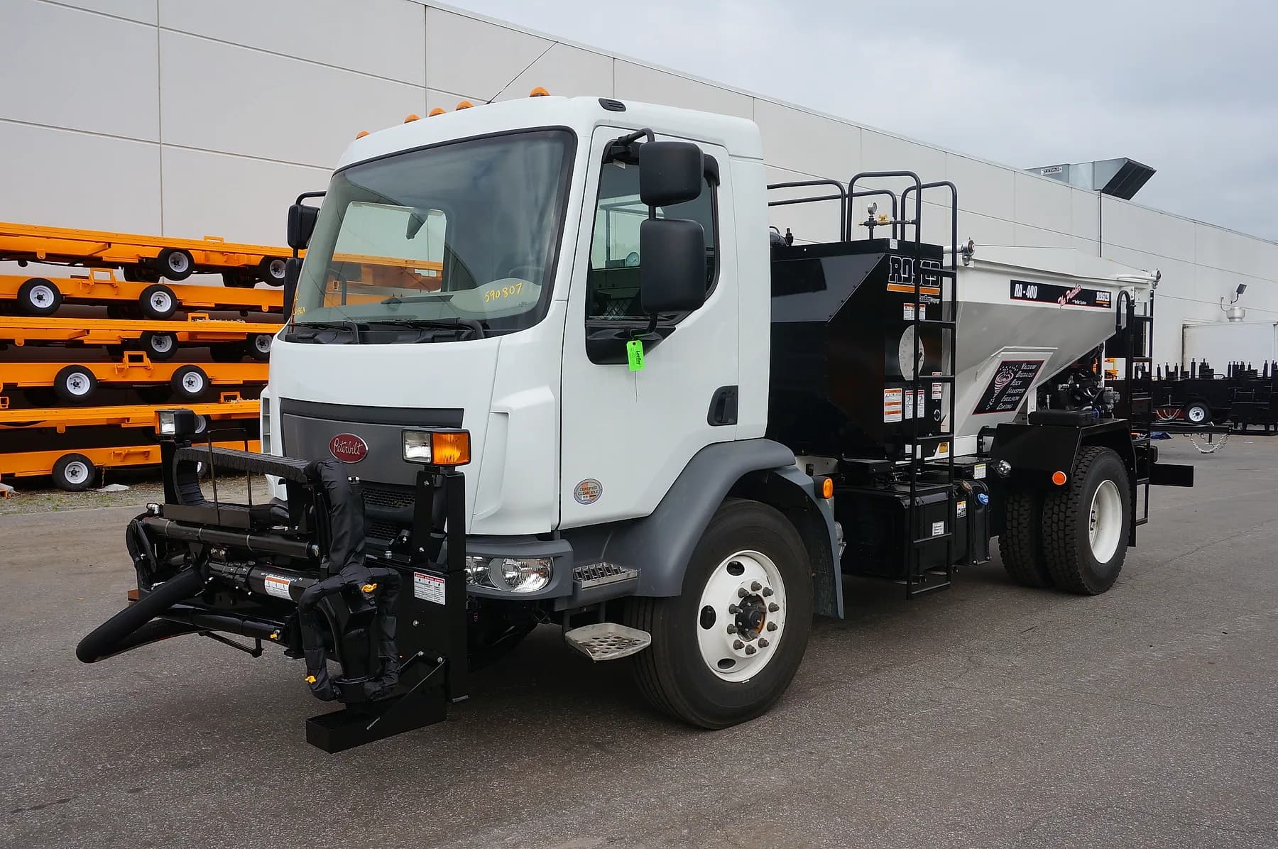 LeeBoy RA-400 operator side controls and truck view