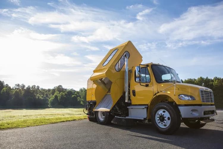 Bucher Municipal MaxPowa E35m truck-mounted sweeper photo 3