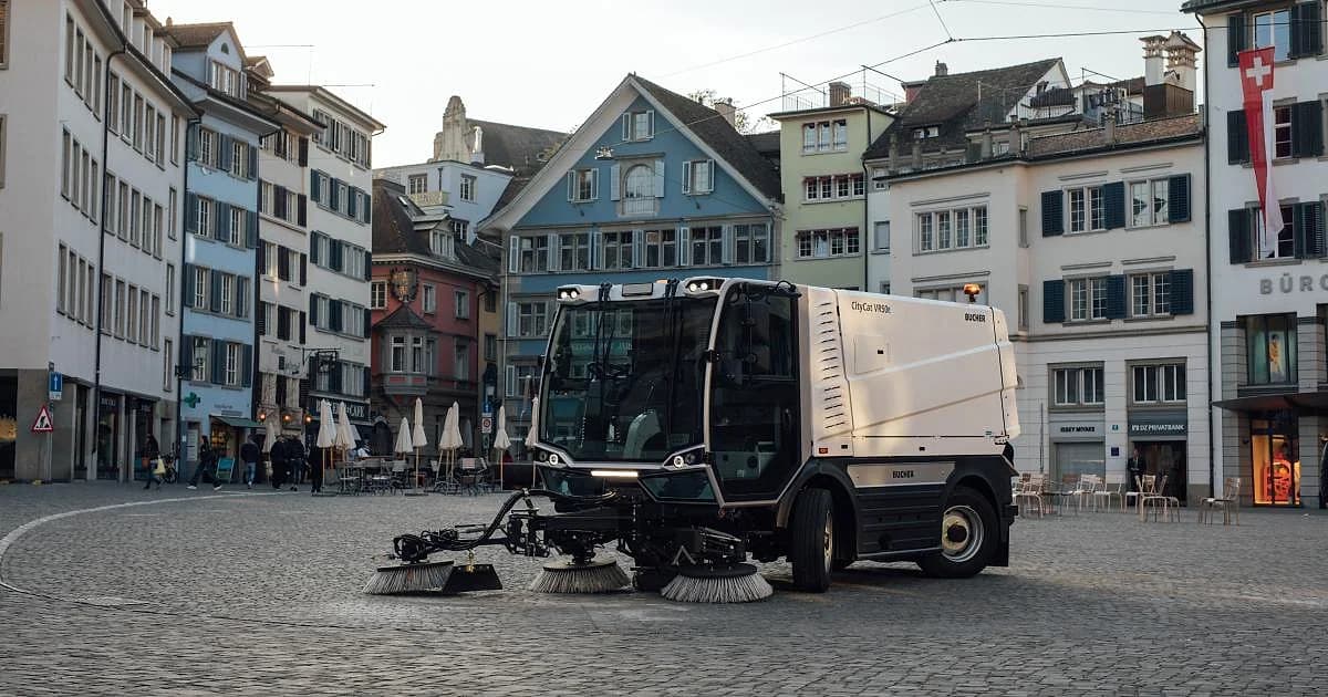 Bucher Municipal CityCat VR50e road maintenance equipment