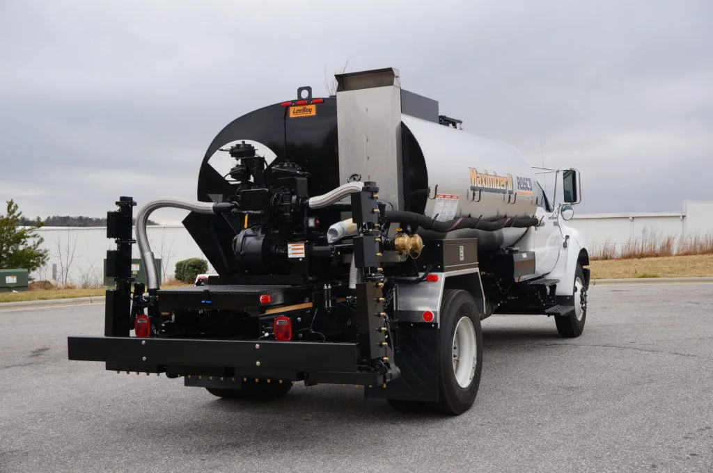 Rosco Maximizer 2B road maintenance distributor